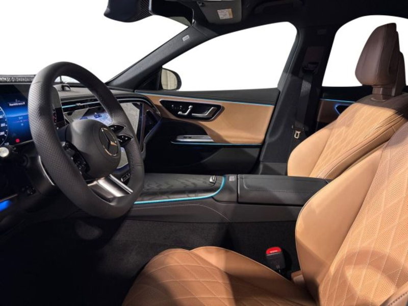 Mercedes-Benz Classe E nuova a Bologna (10)