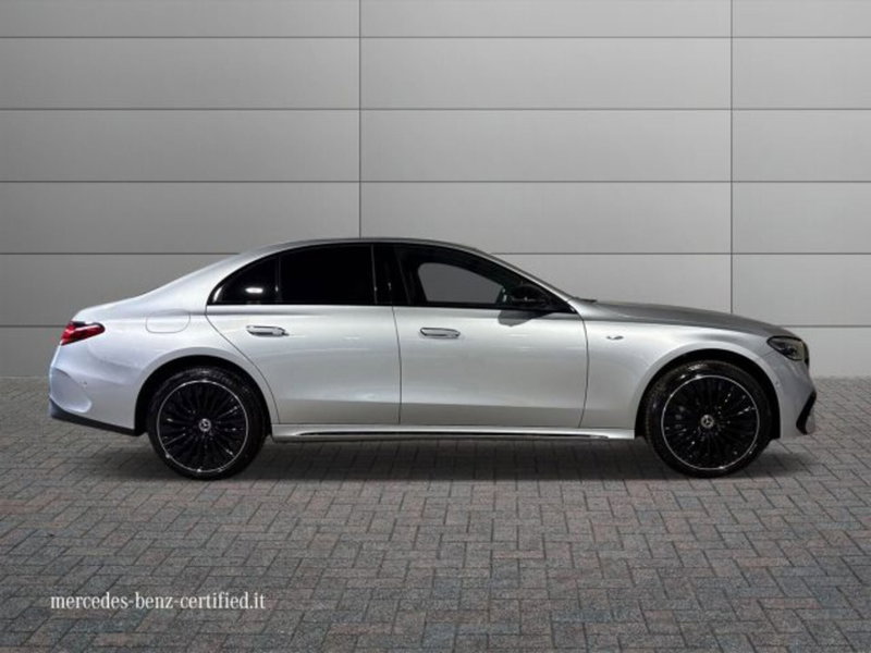 Mercedes-Benz Classe E nuova a Bologna (5)