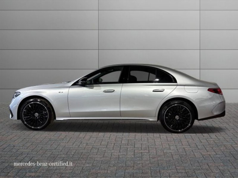Mercedes-Benz Classe E nuova a Bologna (6)