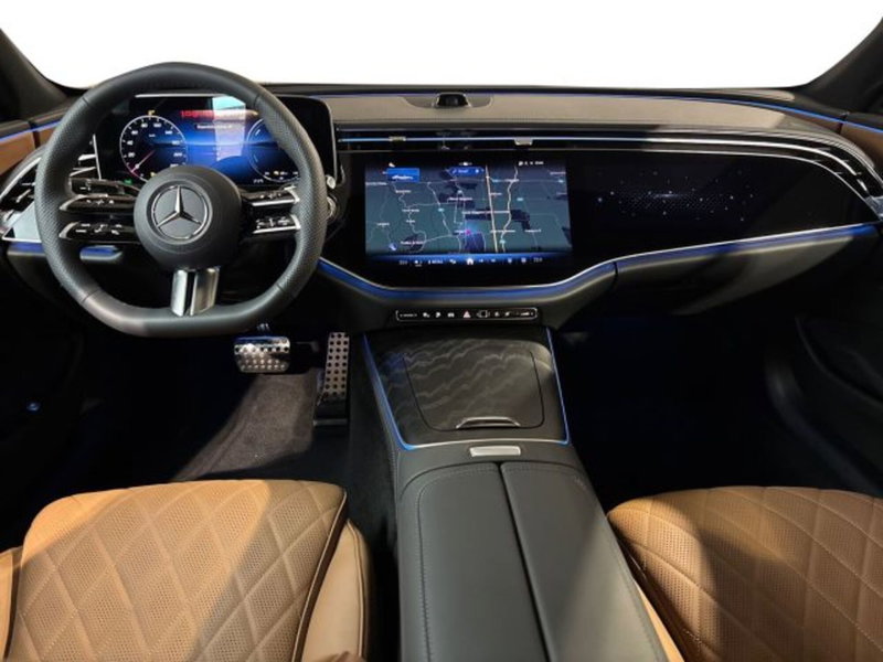 Mercedes-Benz Classe E nuova a Bologna (9)