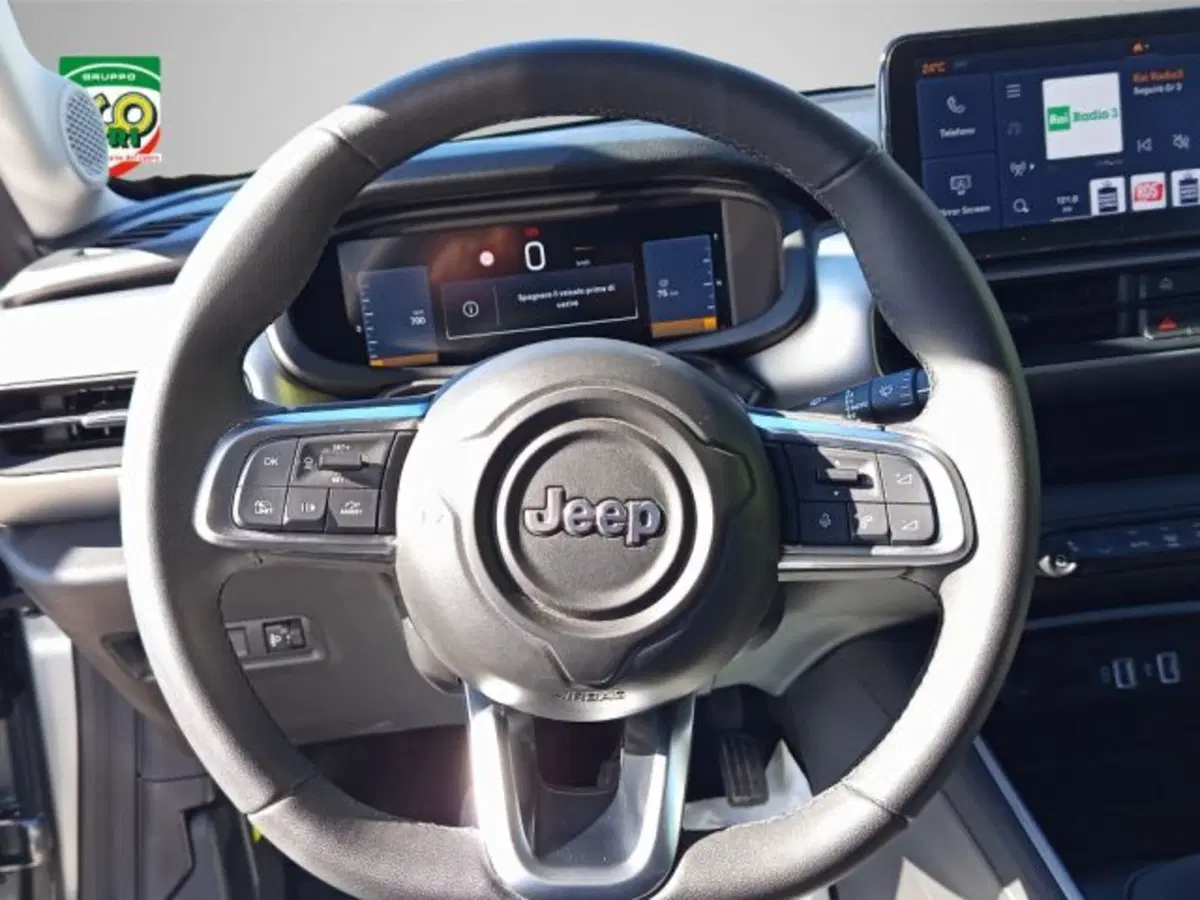 Jeep Avenger usata a Frosinone (17)