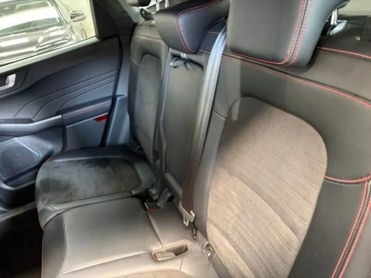 Ford Kuga usata a Lodi (12)
