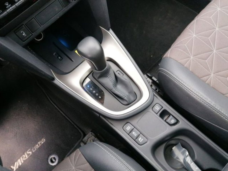 Toyota Yaris Cross usata a Roma (17)