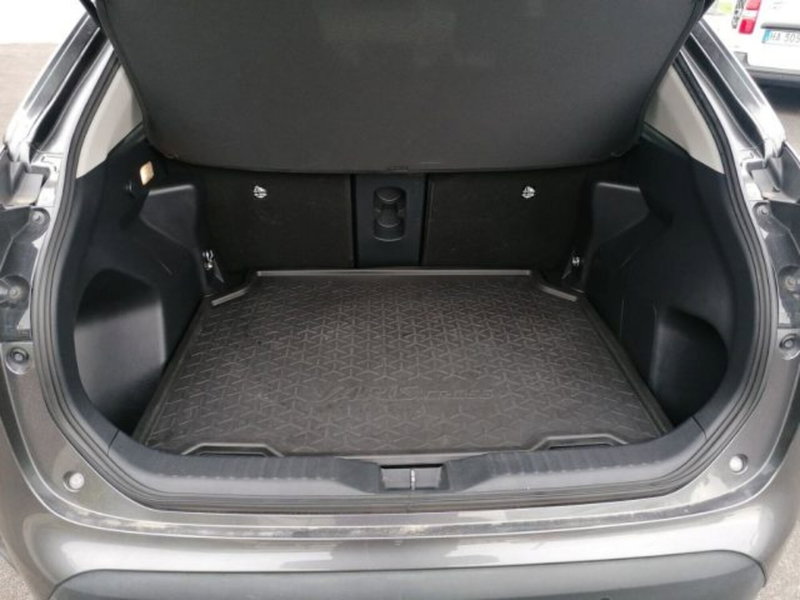 Toyota Yaris Cross usata a Roma (6)