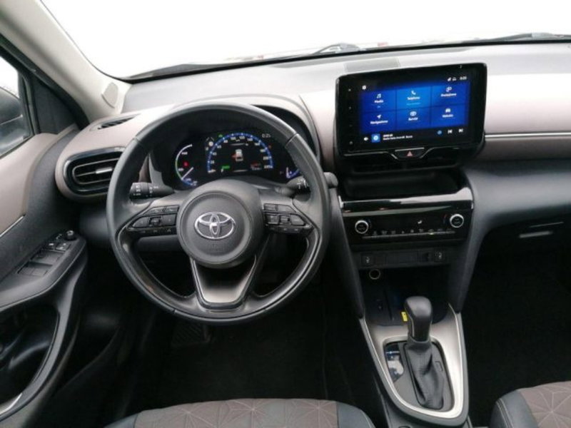 Toyota Yaris Cross usata a Roma (8)