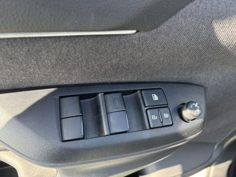 Toyota Yaris Cross usata a Roma (18)