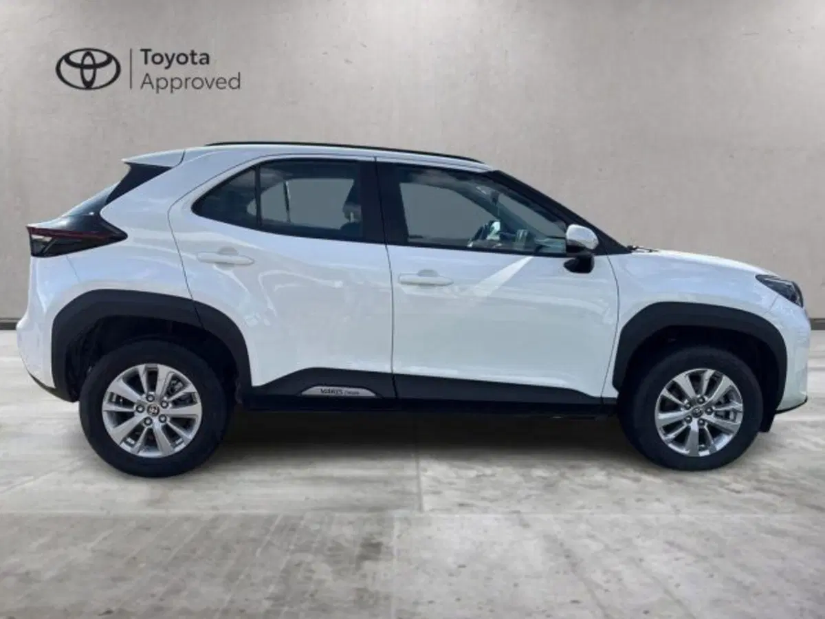 Toyota Yaris Cross usata a Roma (4)