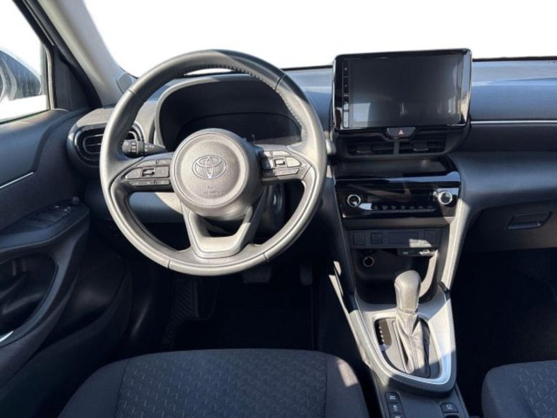 Toyota Yaris Cross usata a Roma (8)