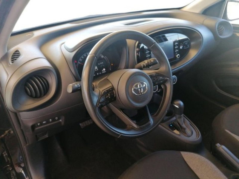 Toyota Aygo X usata a Roma (6)