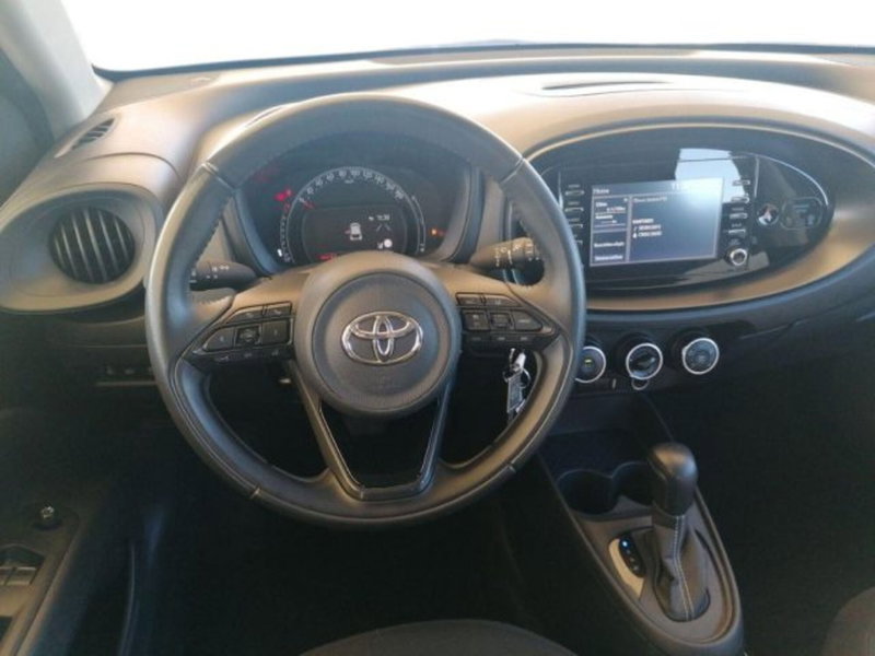Toyota Aygo X usata a Roma (7)
