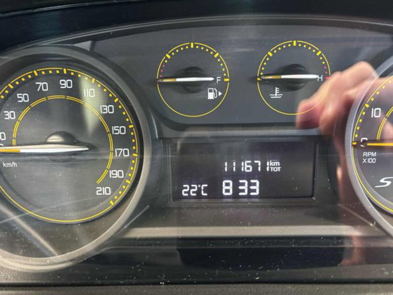 Lancia Ypsilon usata a Pesaro-Urbino (2)