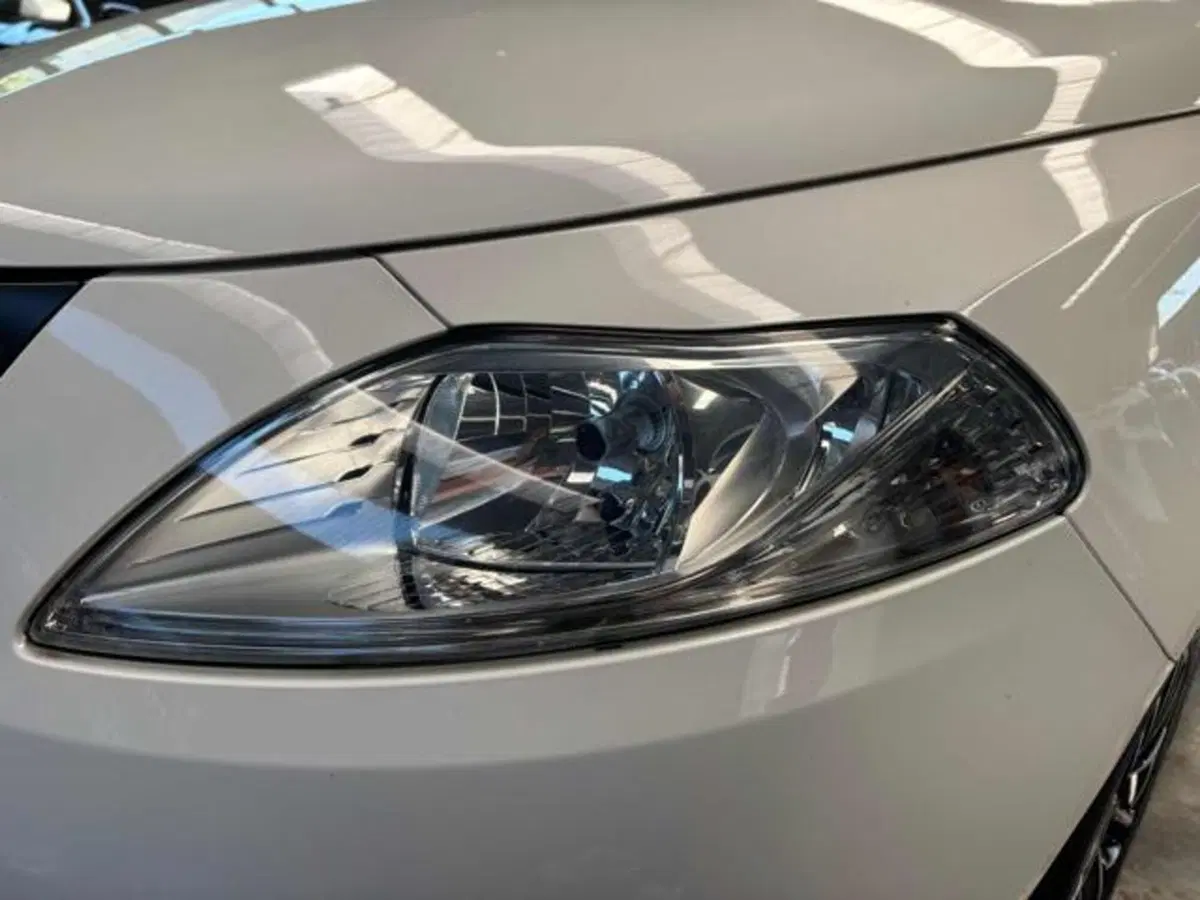 Lancia Ypsilon usata a Pesaro-Urbino (9)
