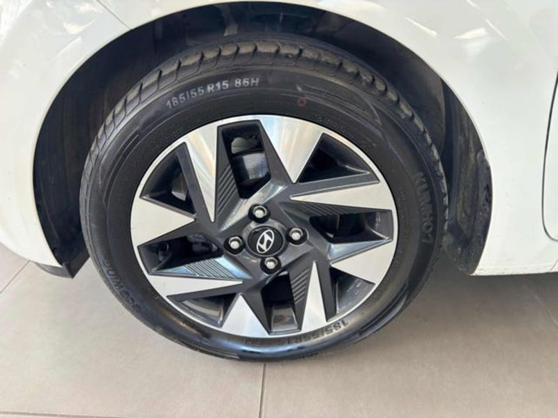 Hyundai i10 usata a Pesaro-Urbino (2)