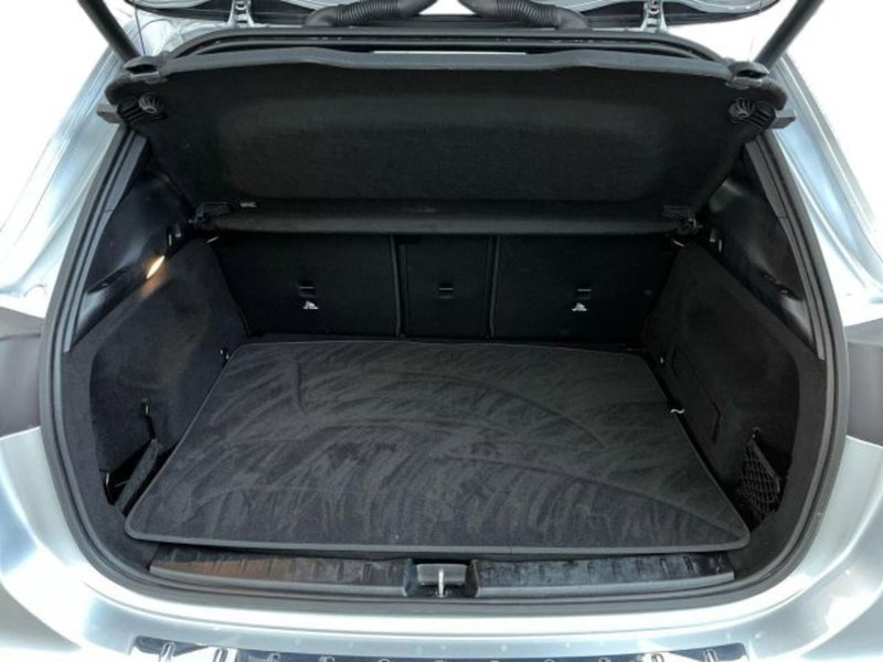 Mercedes-Benz GLA SUV usata a Verona (13)