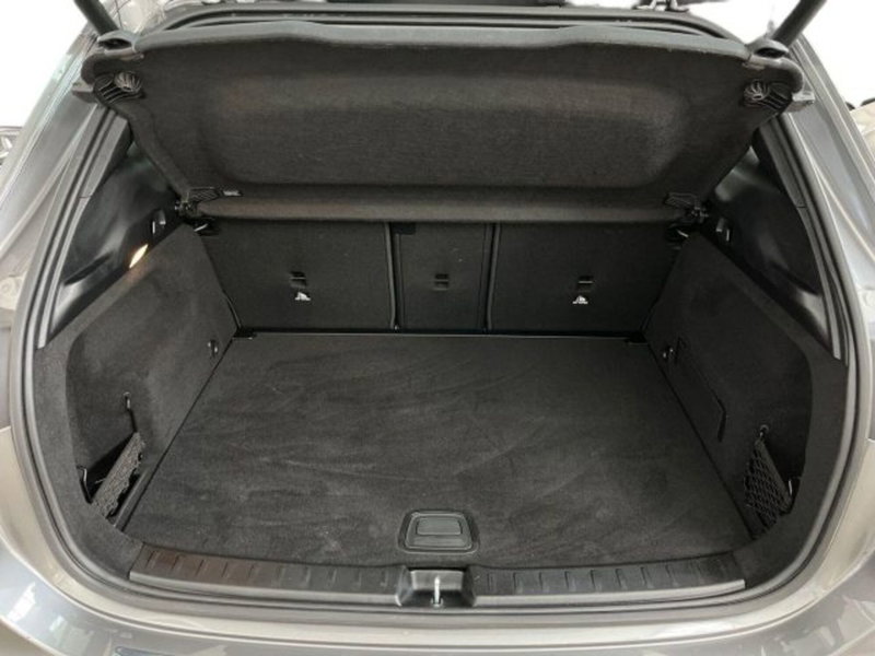 Mercedes-Benz GLA SUV usata a Verona (13)
