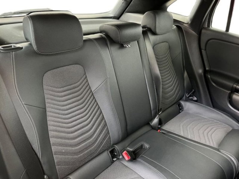 Mercedes-Benz GLA SUV usata a Verona (15)