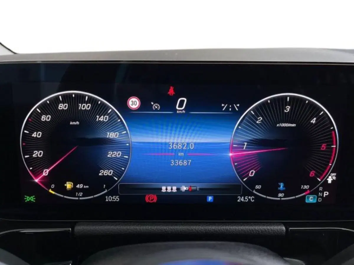 Mercedes-Benz GLA SUV usata a Verona (8)