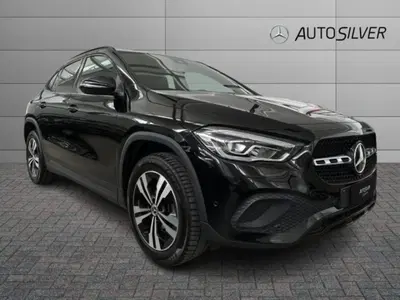 Mercedes-Benz GLA SUV 180 d Automatic Sport Plus del 2022 usata a Verona