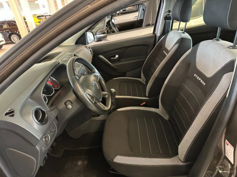 Dacia Sandero usata a Vicenza (7)