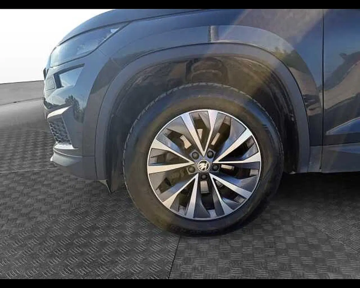 Skoda Kodiaq usata a Ravenna (14)