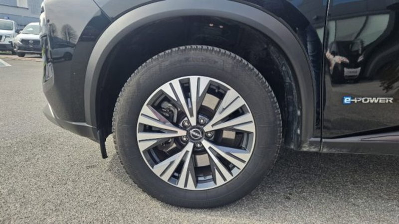 Nissan X-Trail usata a Lucca (18)