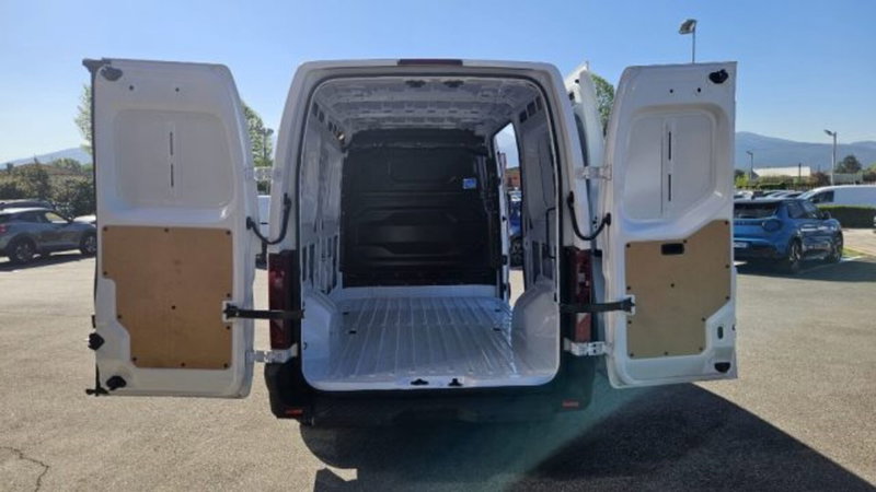 Nissan Interstar Furgone usata a Lucca (19)