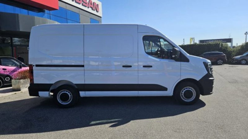 Nissan Interstar Furgone usata a Lucca (3)