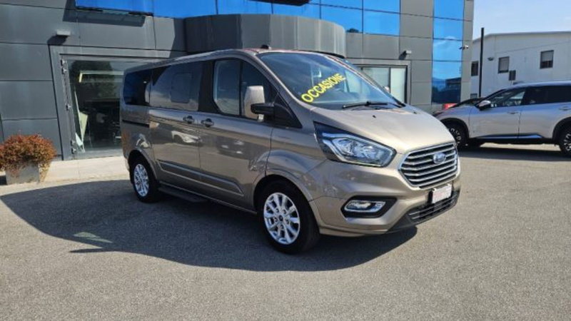 Ford Tourneo Custom usata a Lucca (2)