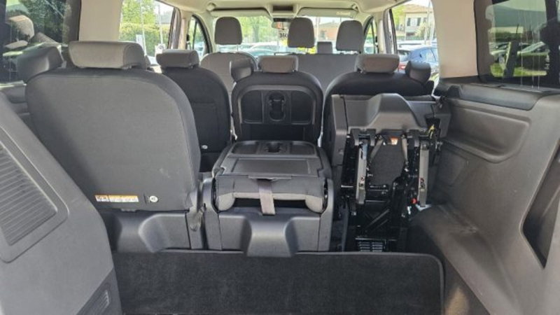 Ford Tourneo Custom usata a Lucca (20)