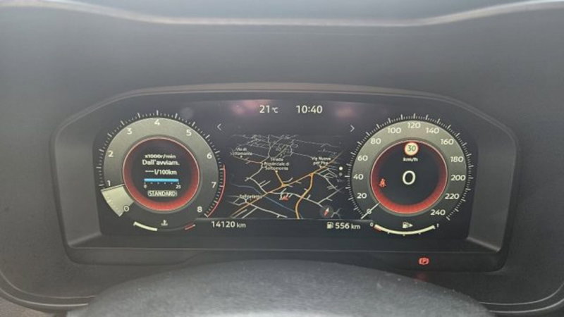 Nissan Juke usata a Lucca (14)