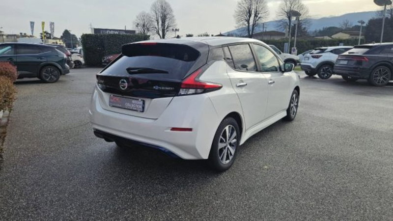 Nissan Leaf usata a Lucca (4)