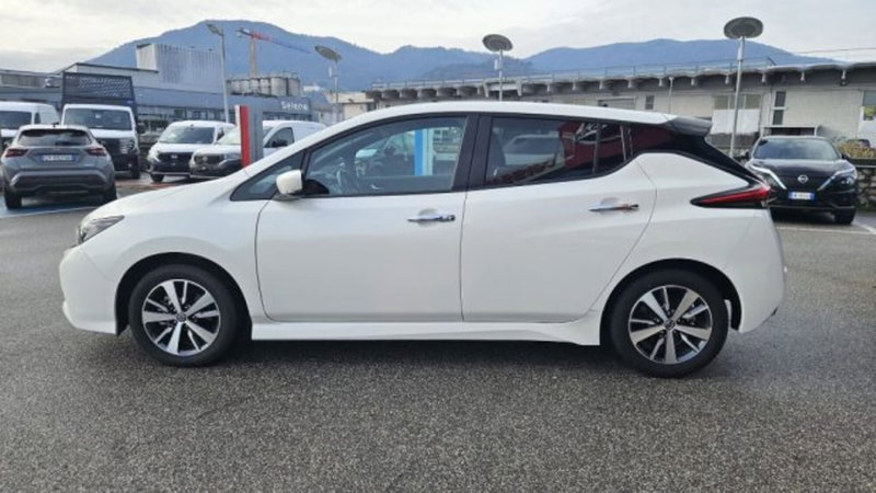 Nissan Leaf usata a Lucca (7)