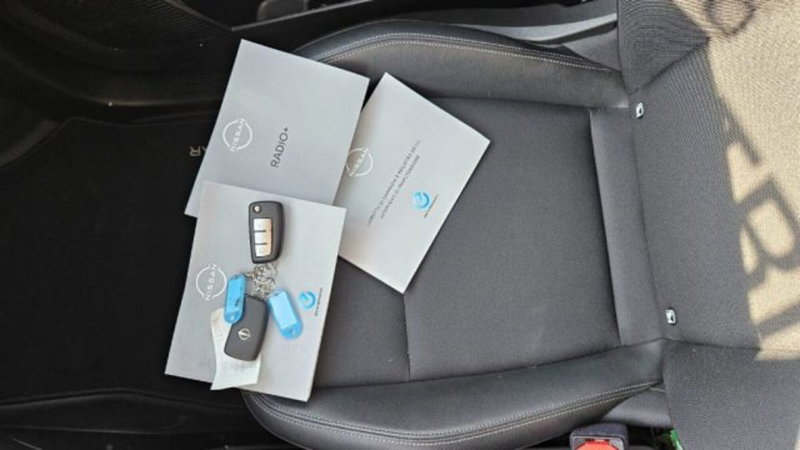 Nissan Townstar usata a Lucca (11)