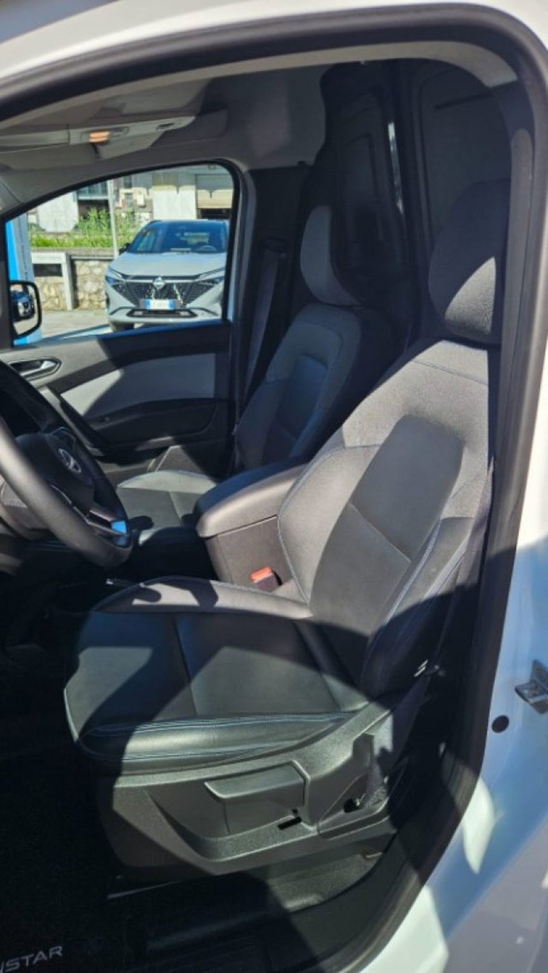 Nissan Townstar usata a Lucca (16)