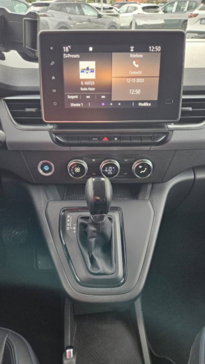 Nissan Townstar usata a Lucca (13)