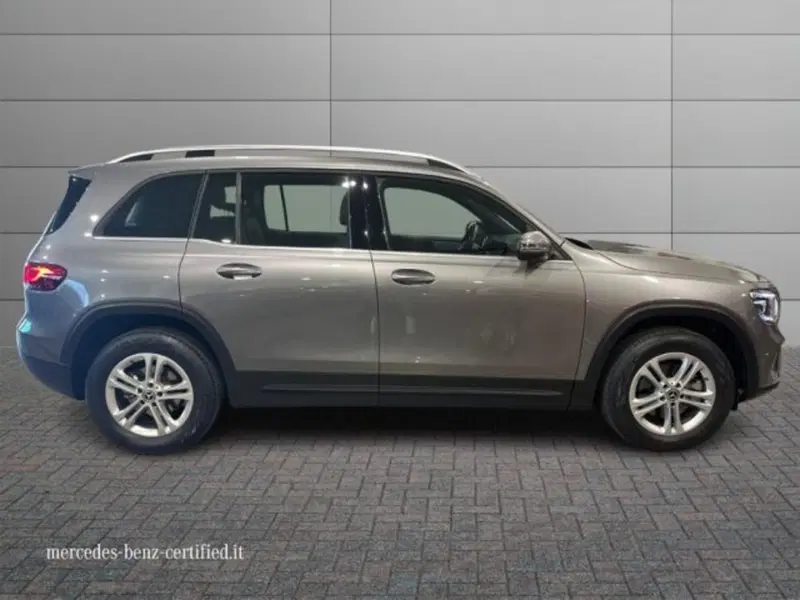 Mercedes-Benz GLB usata a Avellino (5)