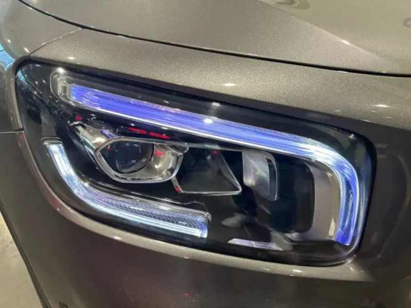Mercedes-Benz GLB usata a Avellino (7)