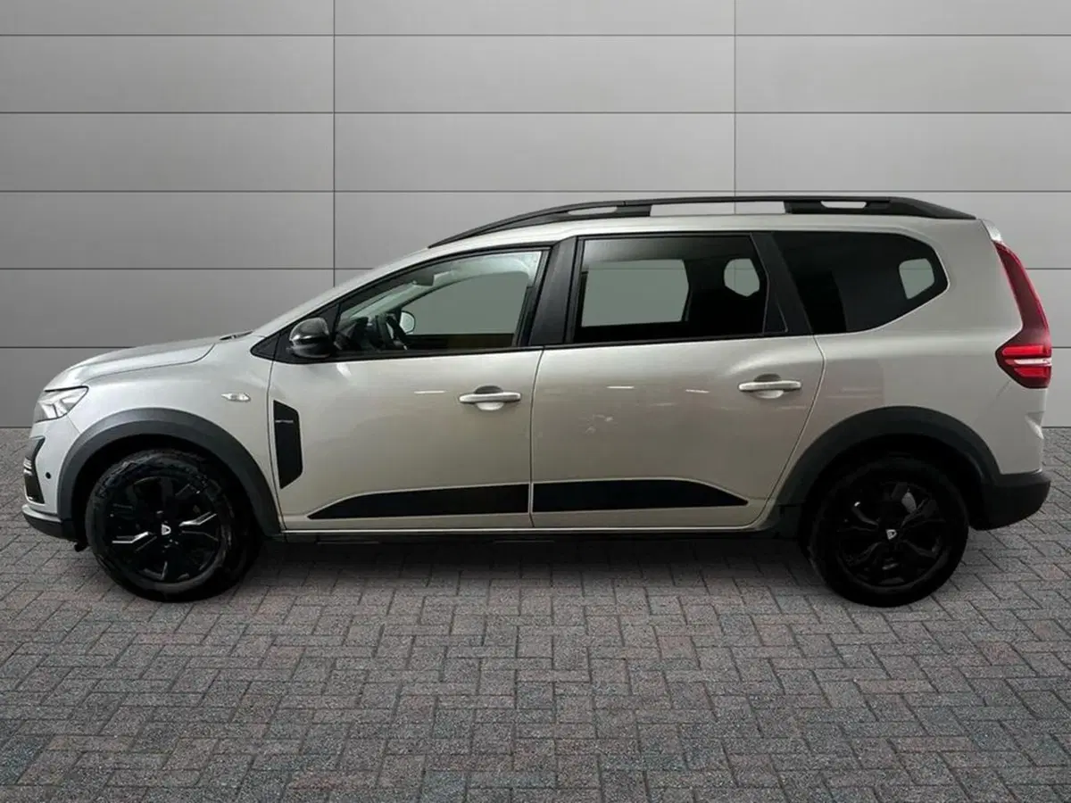Dacia Jogger usata a Bolzano (2)