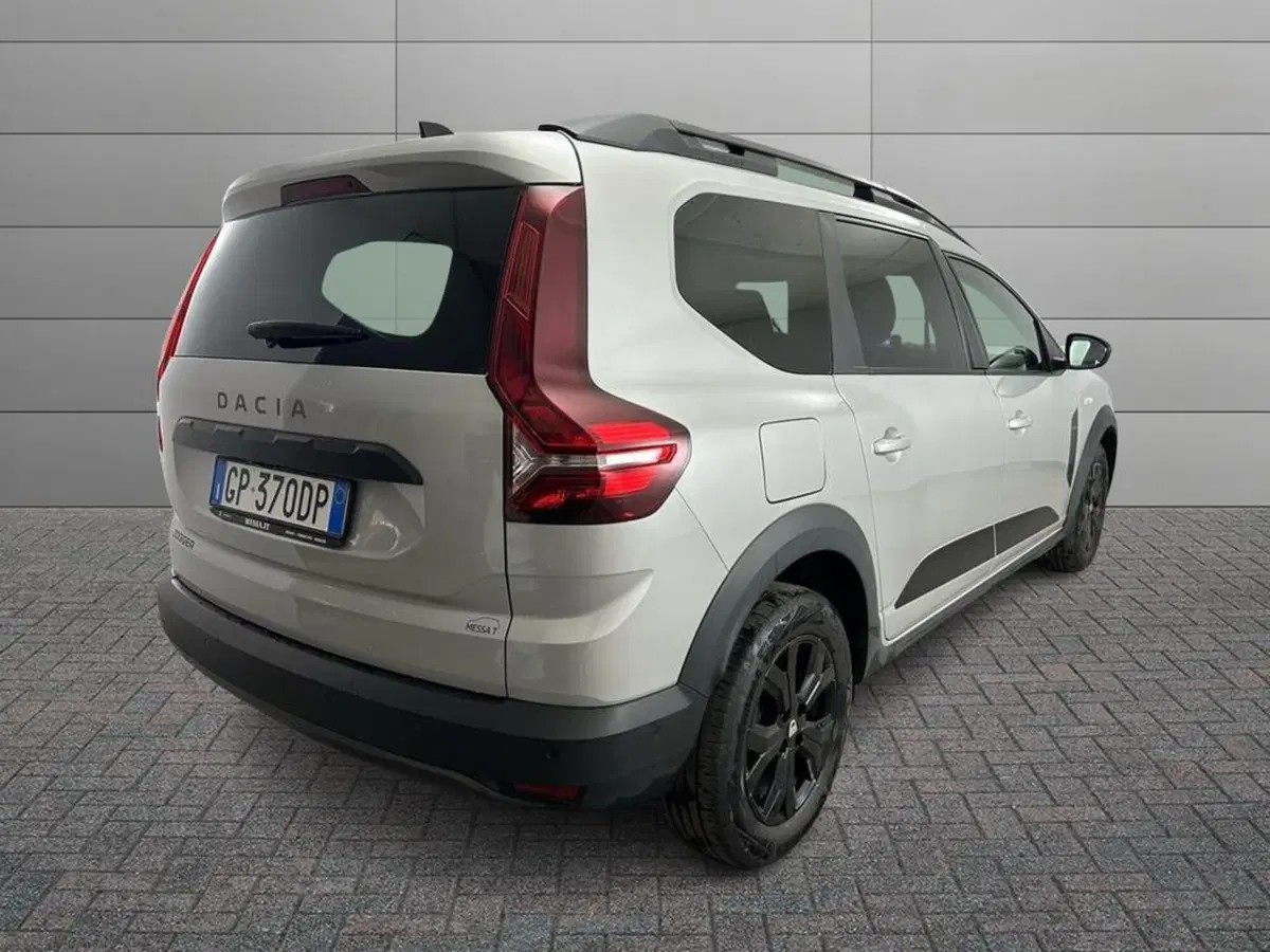Dacia Jogger usata a Bolzano (4)