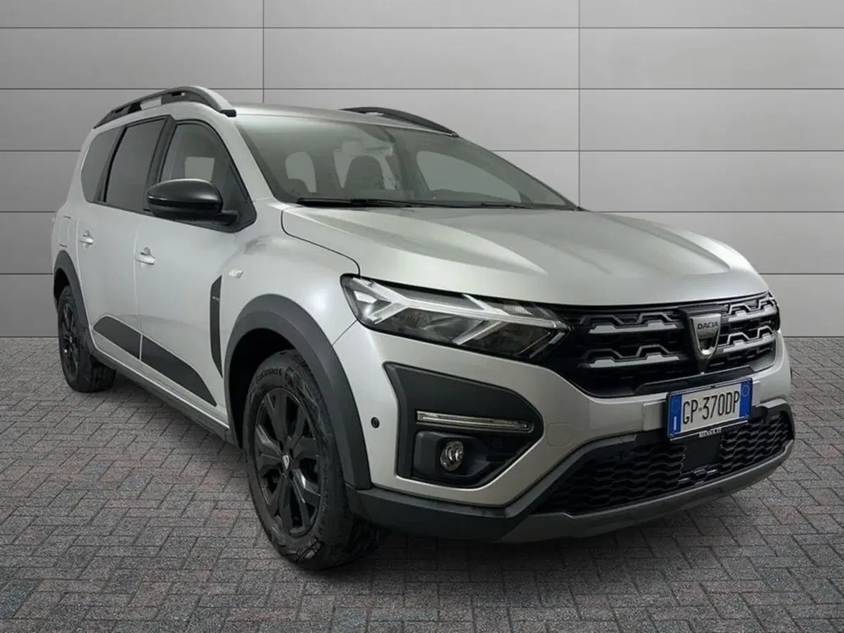 Dacia Jogger usata a Bolzano (6)