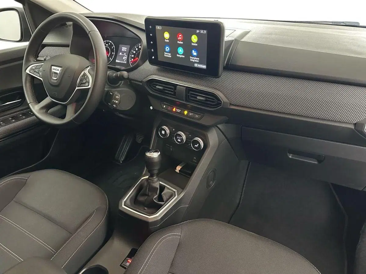 Dacia Jogger usata a Bolzano (8)