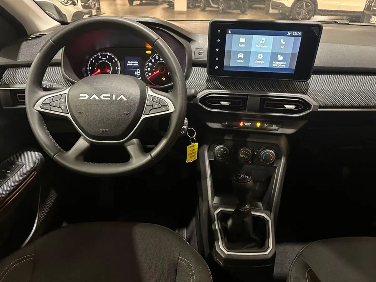 Dacia Sandero usata a Bolzano (11)