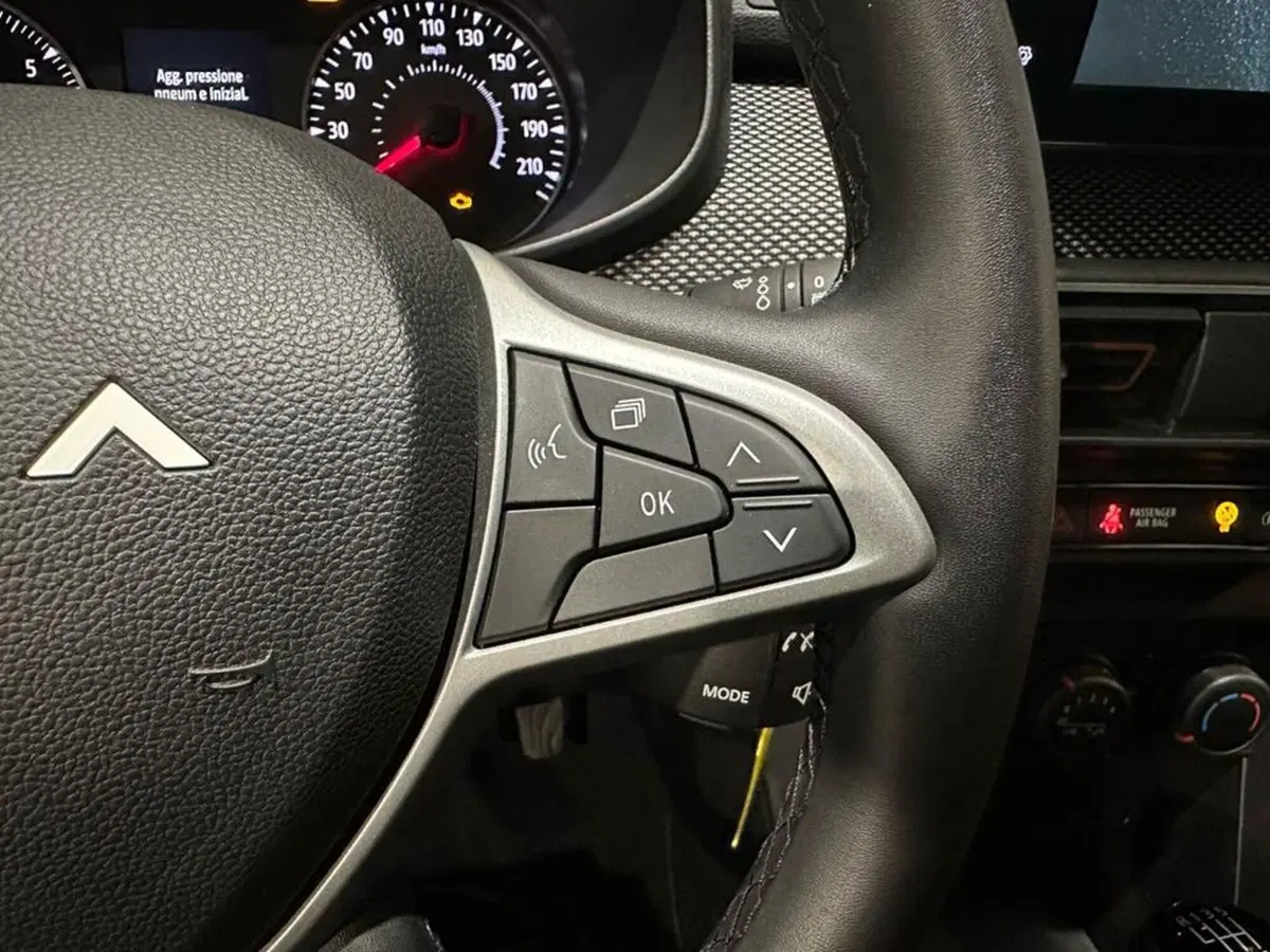 Dacia Sandero usata a Bolzano (13)