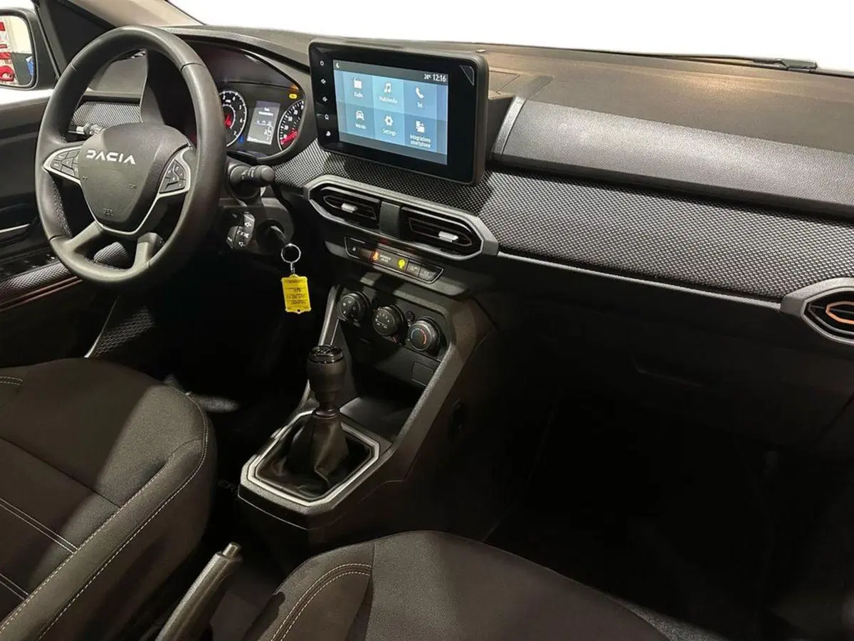 Dacia Sandero usata a Bolzano (9)