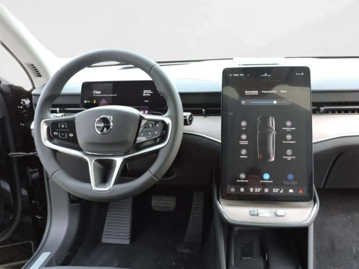 Volvo ES90 nuova a Firenze (11)