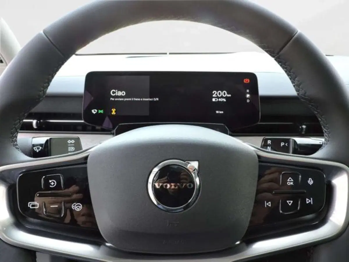 Volvo ES90 nuova a Firenze (13)