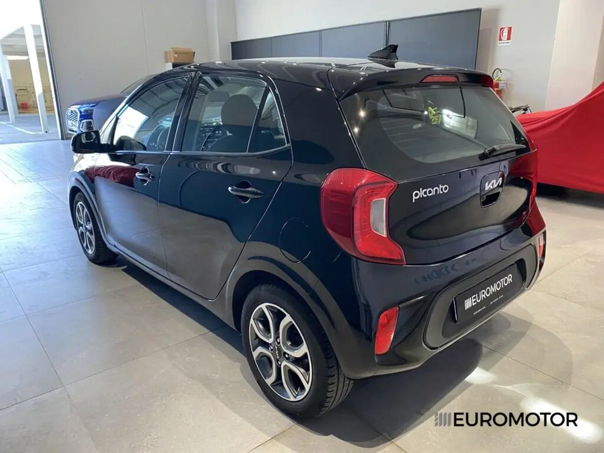 Kia Picanto usata a Bari (8)