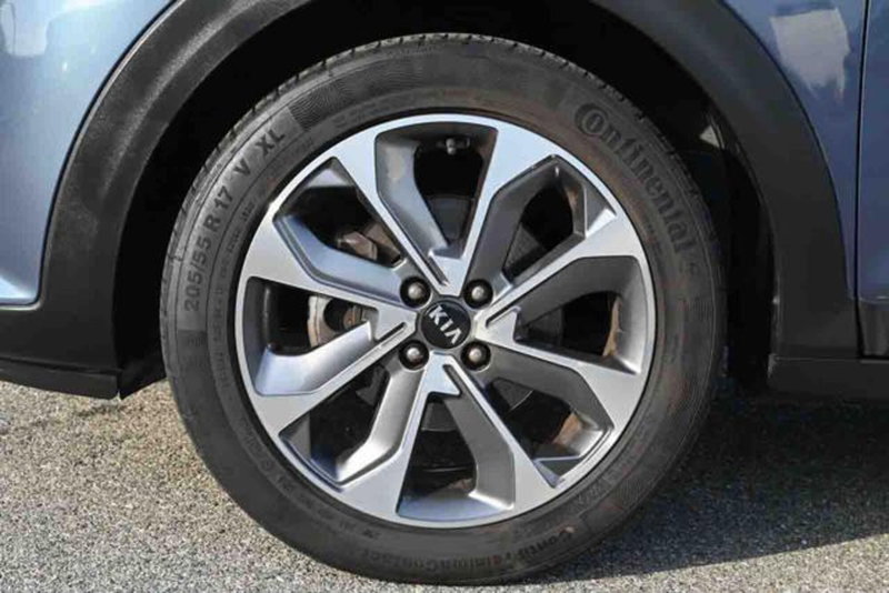 Kia Stonic usata a Torino (6)