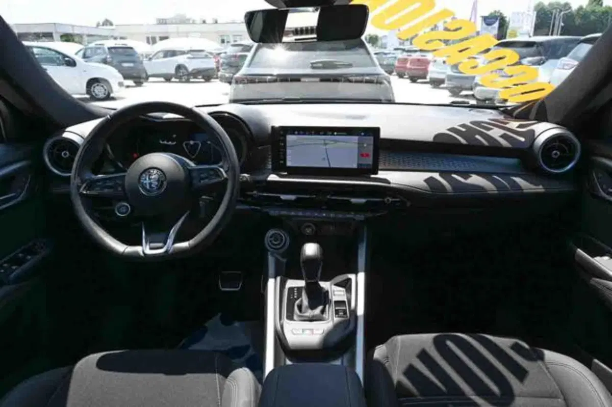 Alfa Romeo Tonale usata a Torino (7)