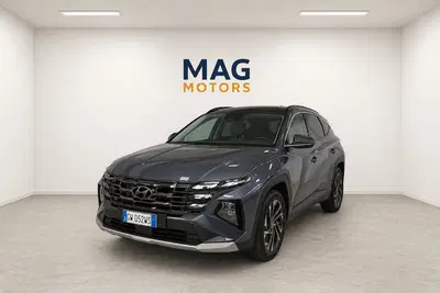 Hyundai Tucson 1.6 t-gdi 48V Exellence Lounge Pack 2wd dct del 2024 usata a Rende